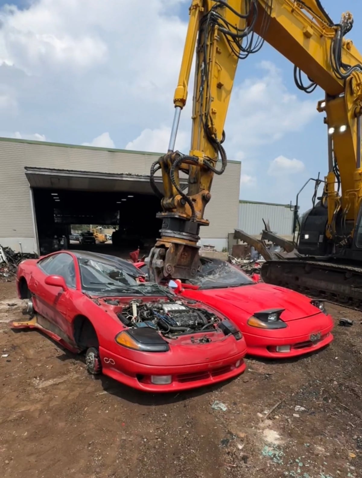 Auto Parts City Invests in Advanced Recycling Equipment While Building the Internet’s Most Engaging Junkyard Social Media Channels Auto Parts City Invests in Advanced Recycling Equipment While Building the Internet’s Most Engaging Junkyard Social Media