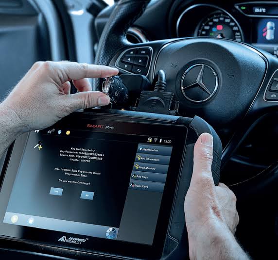 Door N Key Locksmith expands Mercedes-Benz key replacement and programming services in West Palm Beach